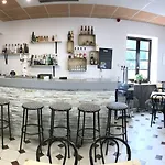אורחן De La Vallee D'ossau 3*