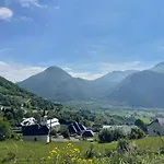 De La Vallee D'ossau אורחן