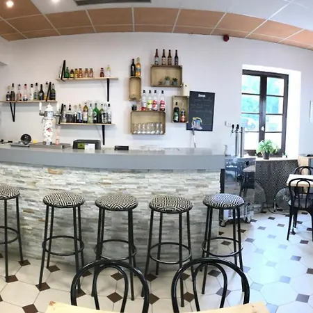 De La Vallee D'ossau 3*