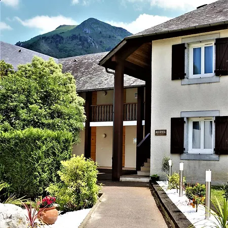 De La Vallee D'ossau Penzion 3*