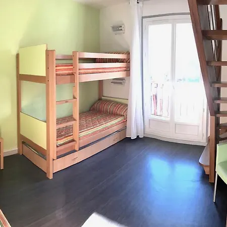 De La Vallée D'ossau