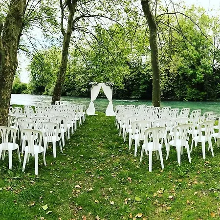 Locanda De La Vallée D'ossau Izest